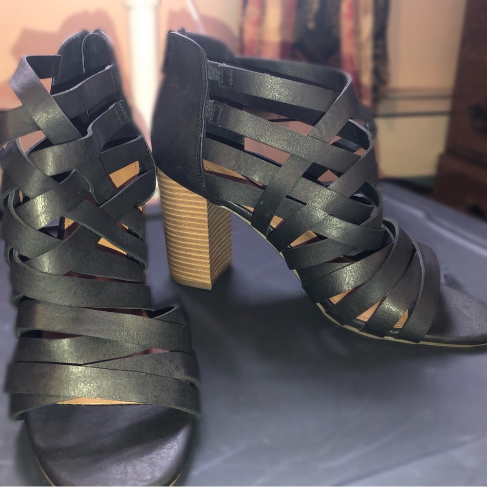 Maurice’s Heels